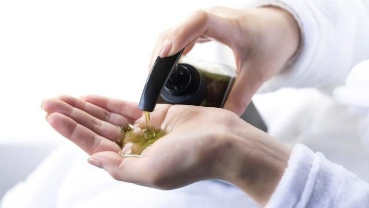 多久洗一次頭較合適？專家分享與個人體質與生活習慣有關