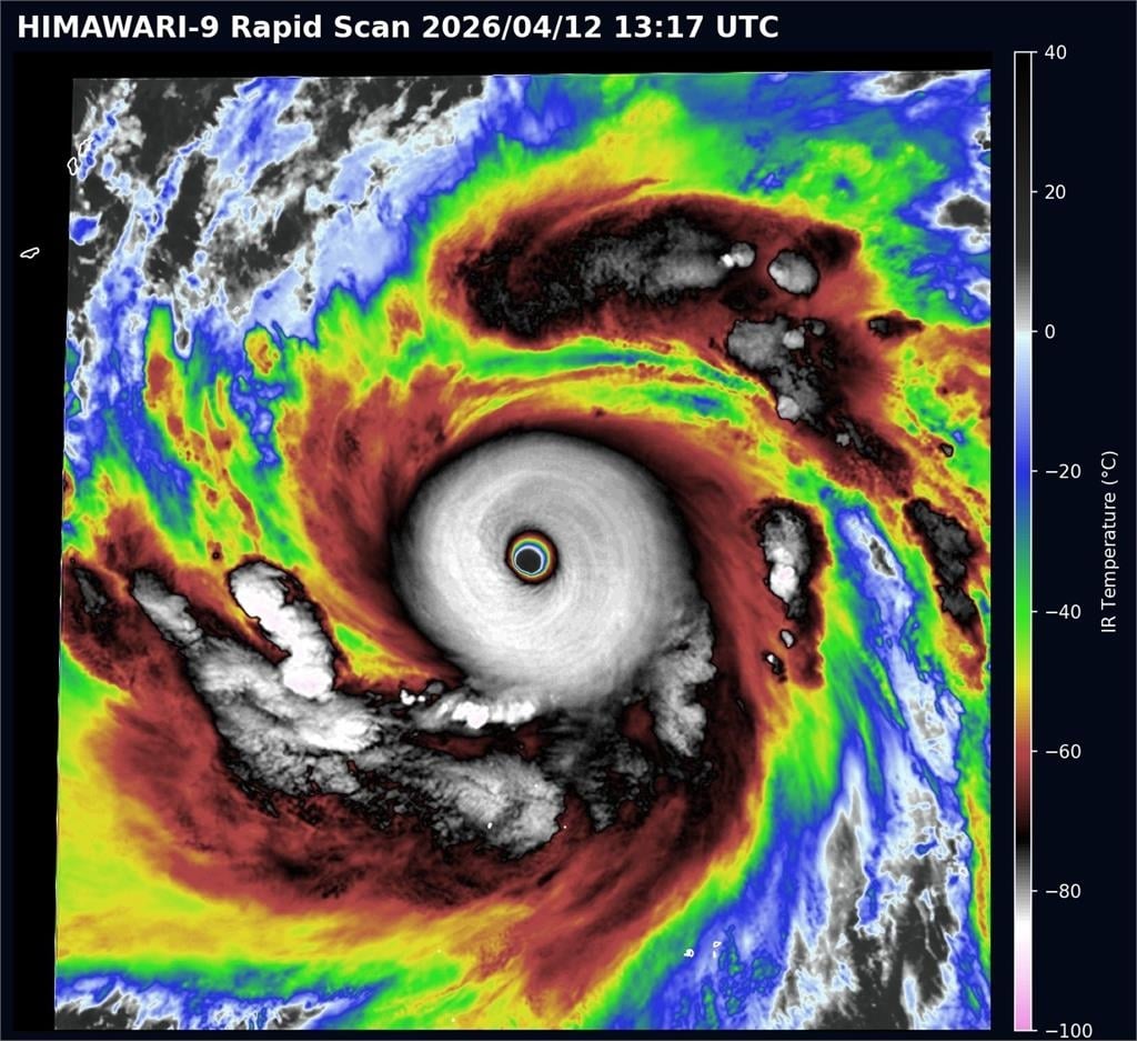 辛樂克登35年以來「最強4月颱」！衛星雲圖曝「渾圓眼牆」極度扎實