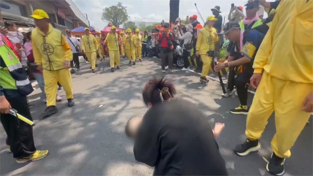 白沙屯媽祖進香　跨入彰化縣　顯神蹟關懷病童創一日3警所紀錄