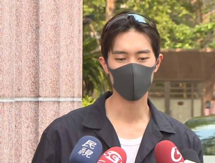 婚變案開庭！　粿粿、王子神隱　范姜彥豐全身黑出席