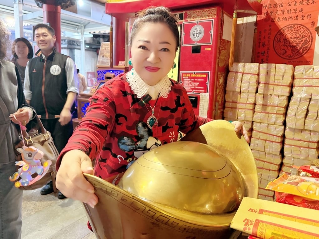 全台瘋媽祖！白冰冰廟會行程接不停 自曝「與媽祖同行」幸運神蹟