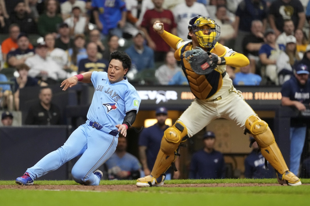 MLB(影)／19億台幣的岡本和真敲出關鍵安打！相隔14天後終於有打點進帳