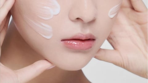 精華液擦心酸的？ 鳳凰光打造養膚「微導艙」，滲透力直達肌底翻17倍