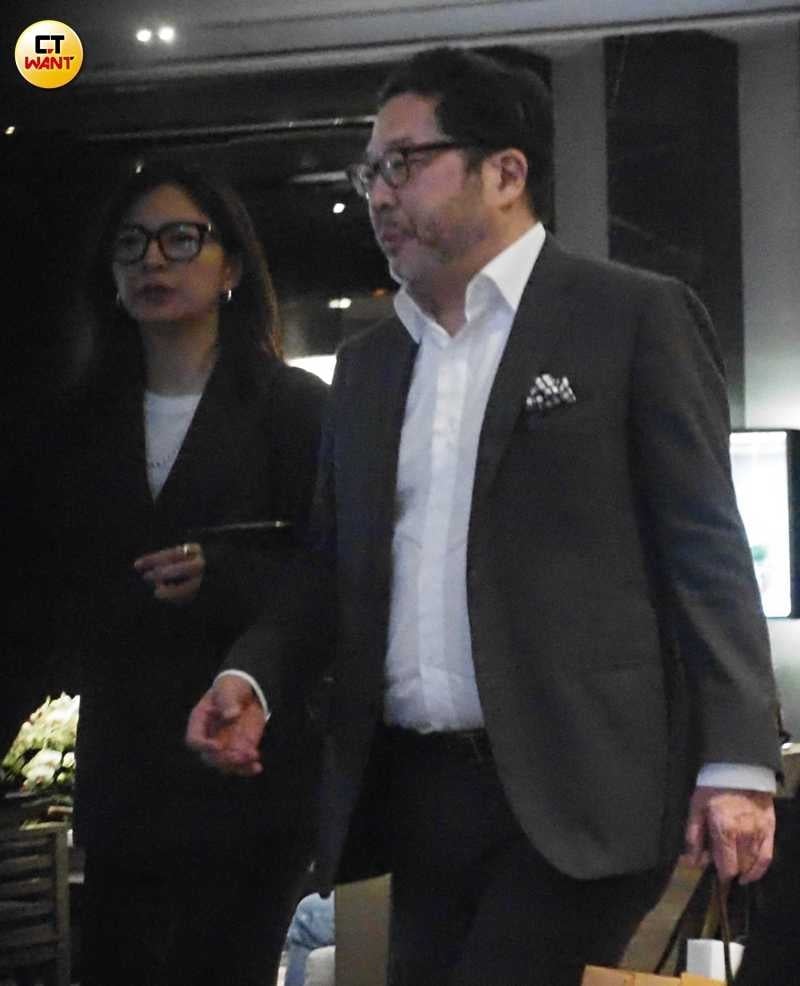 張嘉和與結婚超過二十年的老公邱垂元一同出席聚會。（圖／本刊攝影組）