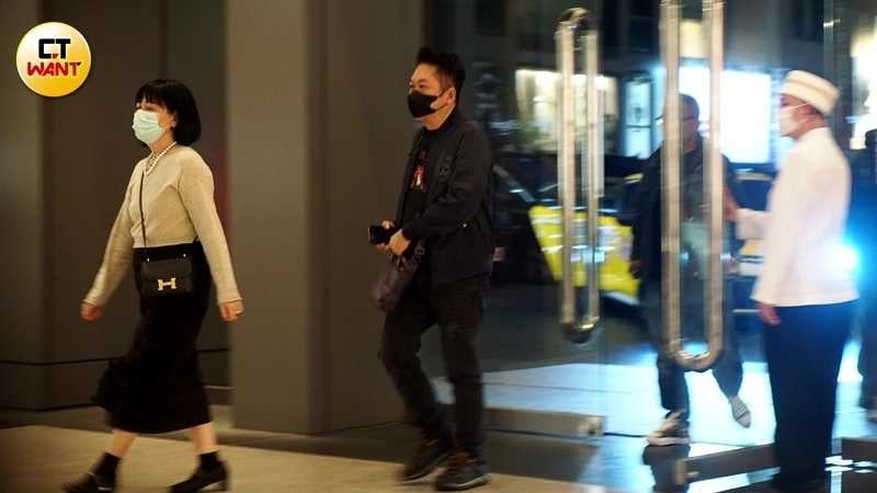 卜學亮與老婆也是此次聚會的座上賓。（圖／本刊攝影組）