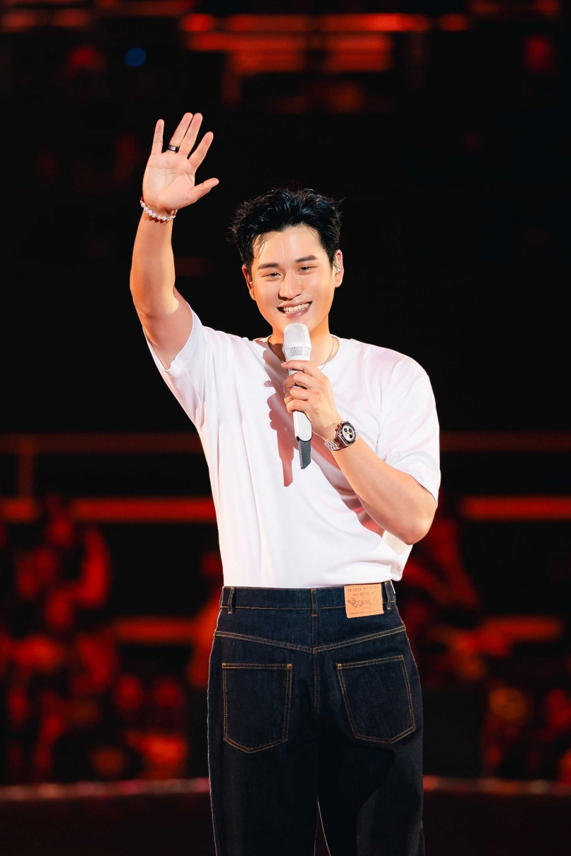 周興哲承諾今年將推出全新專輯。（圖／星空飛騰提供）