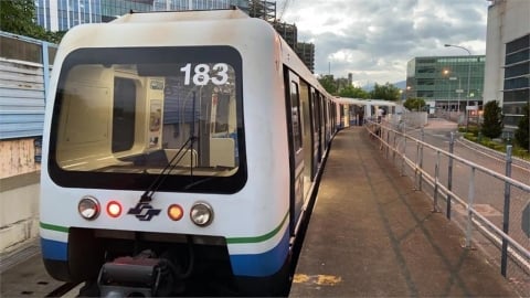 北捷文湖線列車異常!50名旅客卡月台 故障原因出爐了