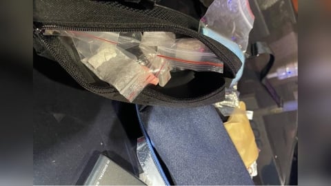 20公里龜速行駛快速道路　警逮男女2人緝獲百克海洛因