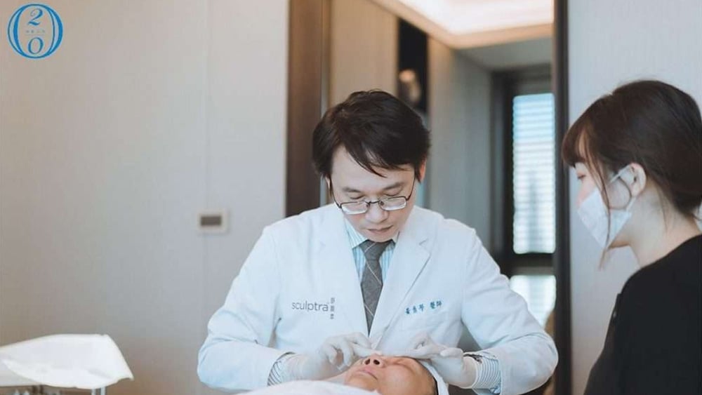 天氣變熱毛孔更明顯？解析毛孔粗大原因與分層保養方式