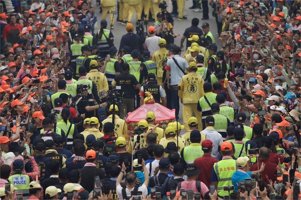 白沙屯媽祖「報名費收700元」！廖大乙批廟方「假借名義犯天條」信徒反擊揭收費原