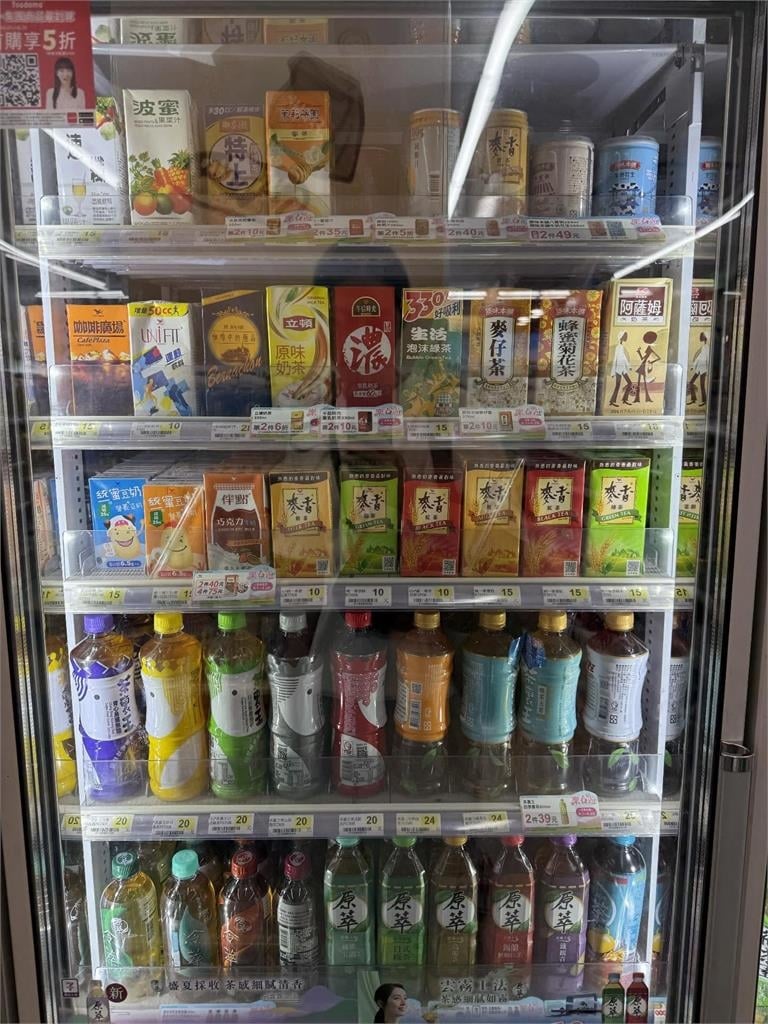 年紀一到會對甜飲無感？42歲男超商「上3排飲料」全跳過...醫揭2原因