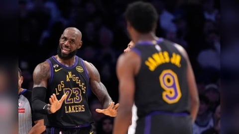 NBA(影)／詹皇第19次打季後賽平紀錄！最期待能和兒子一起布朗尼並肩作戰