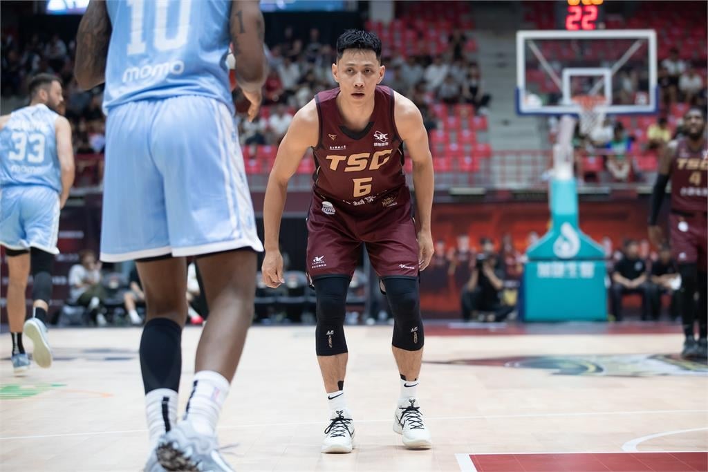 PLG(影)／富邦勇士100：94力克台鋼獵鷹！成功挺進季後賽