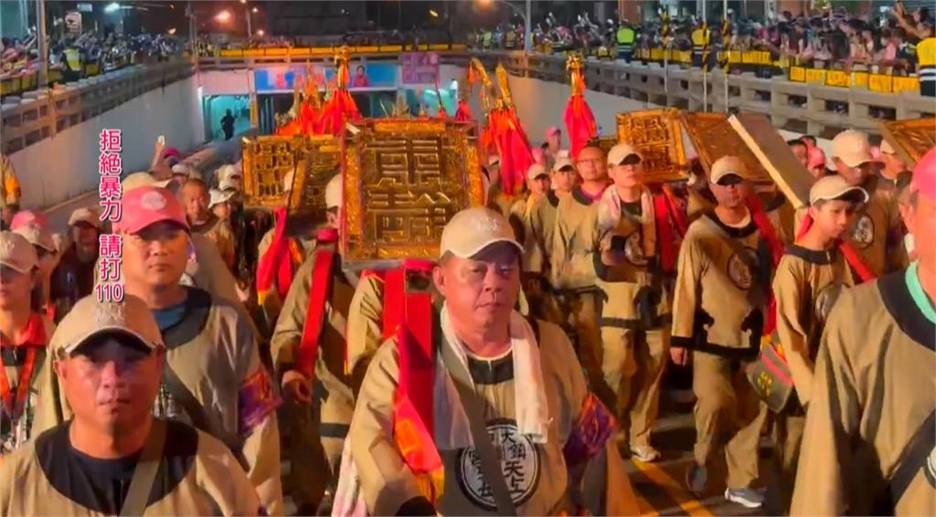 大甲媽遶境爆衝突! 白沙屯媽進香「一派祥和」原因掀討論
