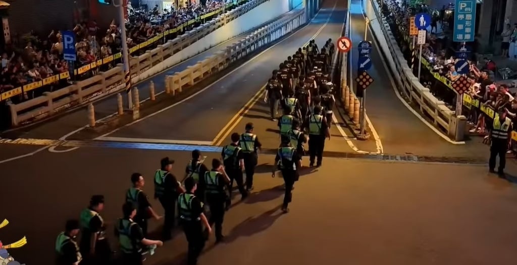 大甲媽創「史上最久」紀錄！延誤7hr經「一級戰區」凌晨通過民生地下道