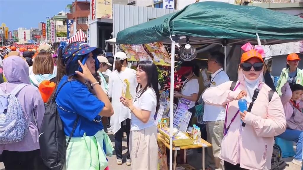 恭迎白沙屯媽祖回鑾 生活元素思憶康 送結緣品保健香燈腳