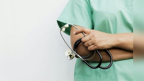 「耳下腫塊」別放任長大   醫：腮腺腫瘤就算良性也得小心