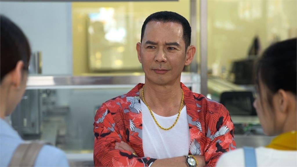 王耿豪強勢登場《豆腐媽媽》認錯正妹大鬧烏龍！徐千京對戲「被吸進去」