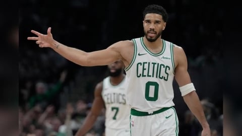 NBA(影)／從哪裡跌倒就從哪裡站起來！塔圖姆傷癒後首場季後賽表現猛