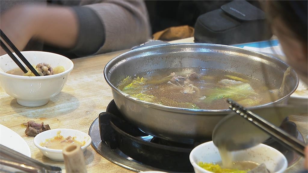 羨慕！「這行業」狂放4個月暑假還領半薪...內行曝：透天買好幾棟