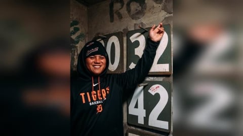 MLB(影)／高度重視台灣市場！李灝宇芬威球場留名老虎繁體中文全記錄