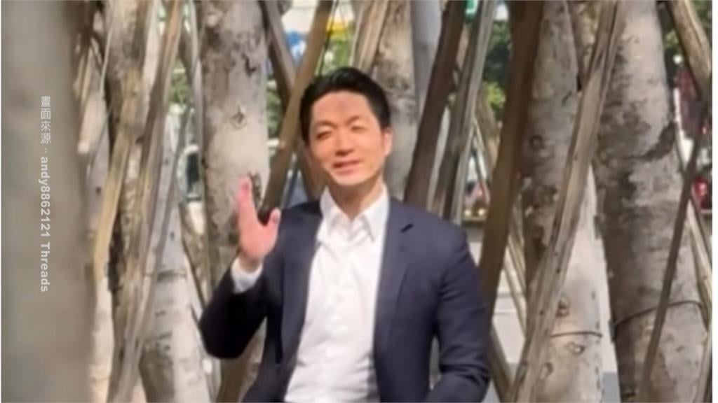 蔣萬安穿西裝騎UBike學馬、柯？　議員：不要再擺拍