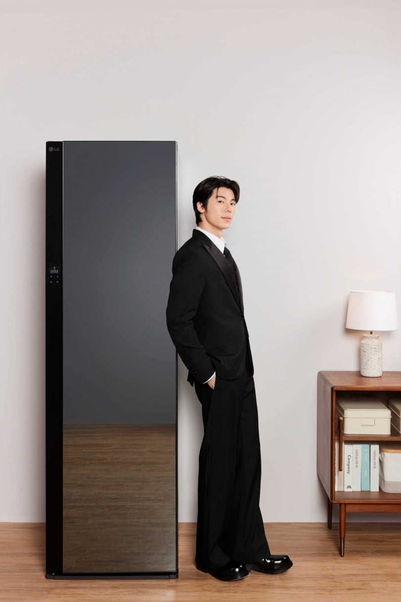 廣告片中許光漢化身「許代樂」幫人解決生活上的疑難雜症。（圖／LG提供）