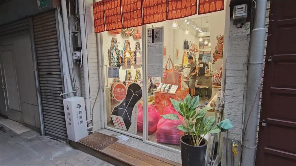 台南百年布莊大爆單　嵐成員二宮和也「曬襪」吸粉絲搶購