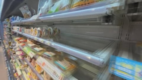 空蕩蕩! 連鎖超商"低溫倉儲大火" 中部門市供貨斷鏈