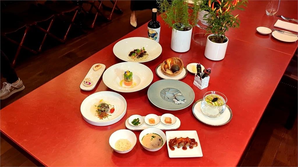 黑白大廚、拜託了冰箱主廚來台　與台灣共8人同場較勁