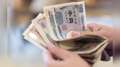 哈日族瘋了！日圓現鈔見「0.2006」史上新低　10萬台幣爽換2萬日圓