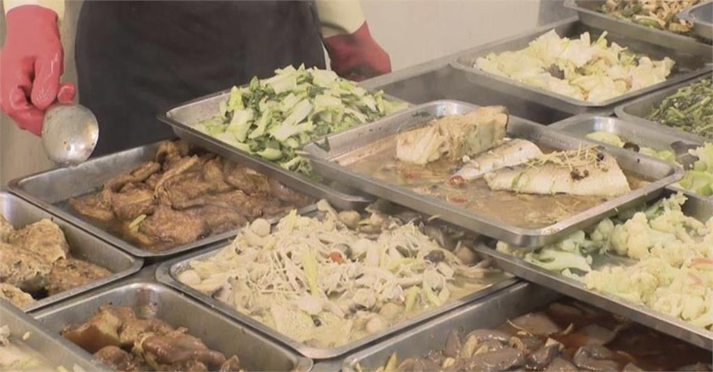 「清淡飲食」膽固醇卻超高？醫曝忽略「3關鍵」血脂仍飆高關鍵不在油！