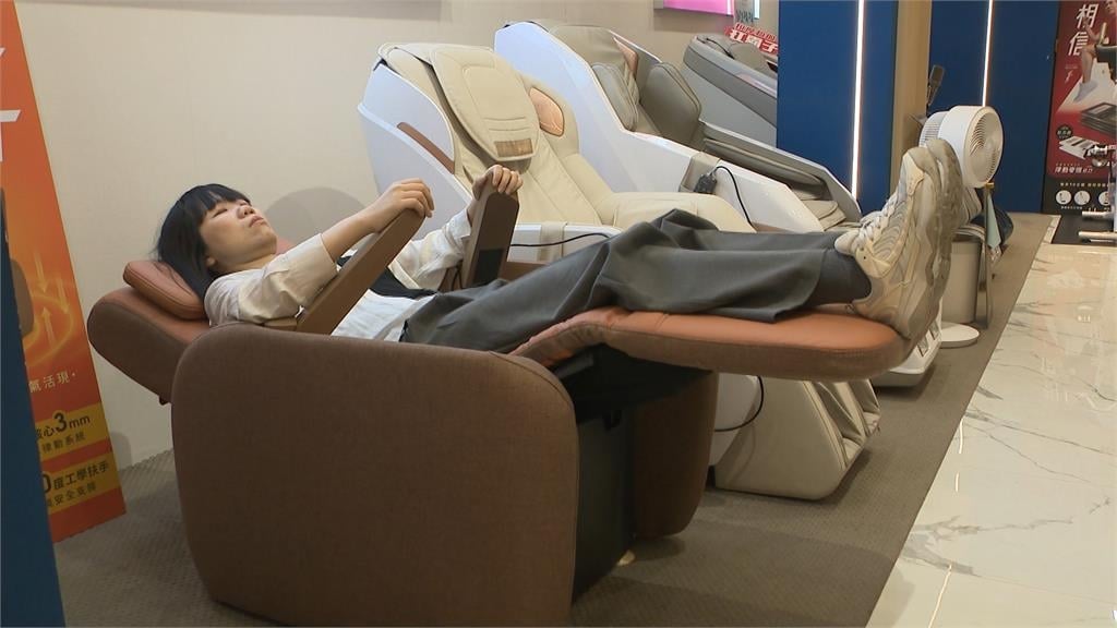 送媽媽健康比送紅包夯！　「坐著運動」輝葉律動椅成新商機