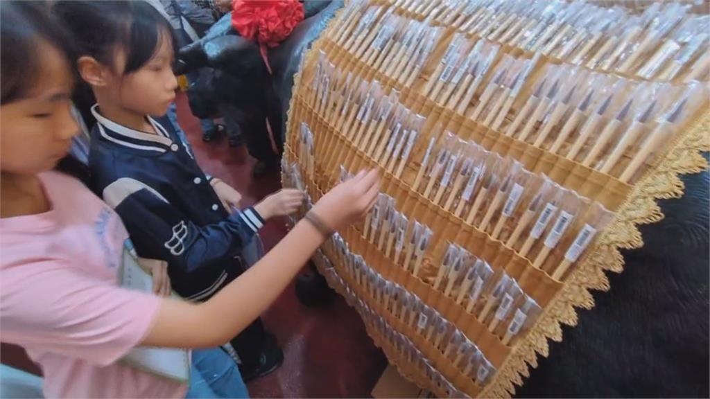 高雄文昌文化藝術季！　730名品行優良學生領1千獎學金