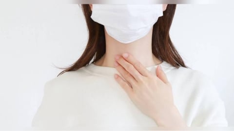 起床喉嚨痛到像在吞刀片！　醫曝「這類食物」可緩解：遇4症狀快就醫