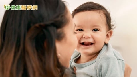 寶寶「咯咯笑」是真知道笑點在哪？專家親授：從笑聲看嬰兒認知發育狀況