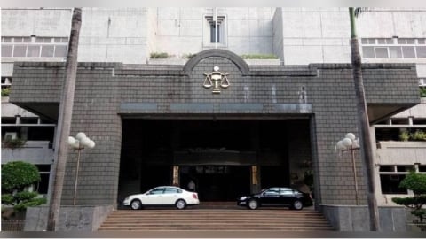 屏東1歲童遭虐「腦出血、眼神上吊、全身22處傷」　判生父緩刑3年、母無罪