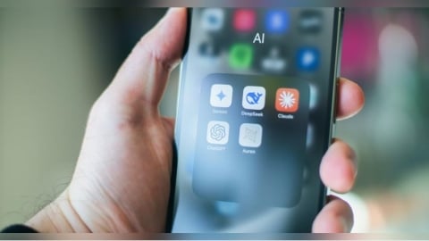 AI文一眼看穿？　網曝常見口頭禪「接住、撐住、穩住」掀共鳴