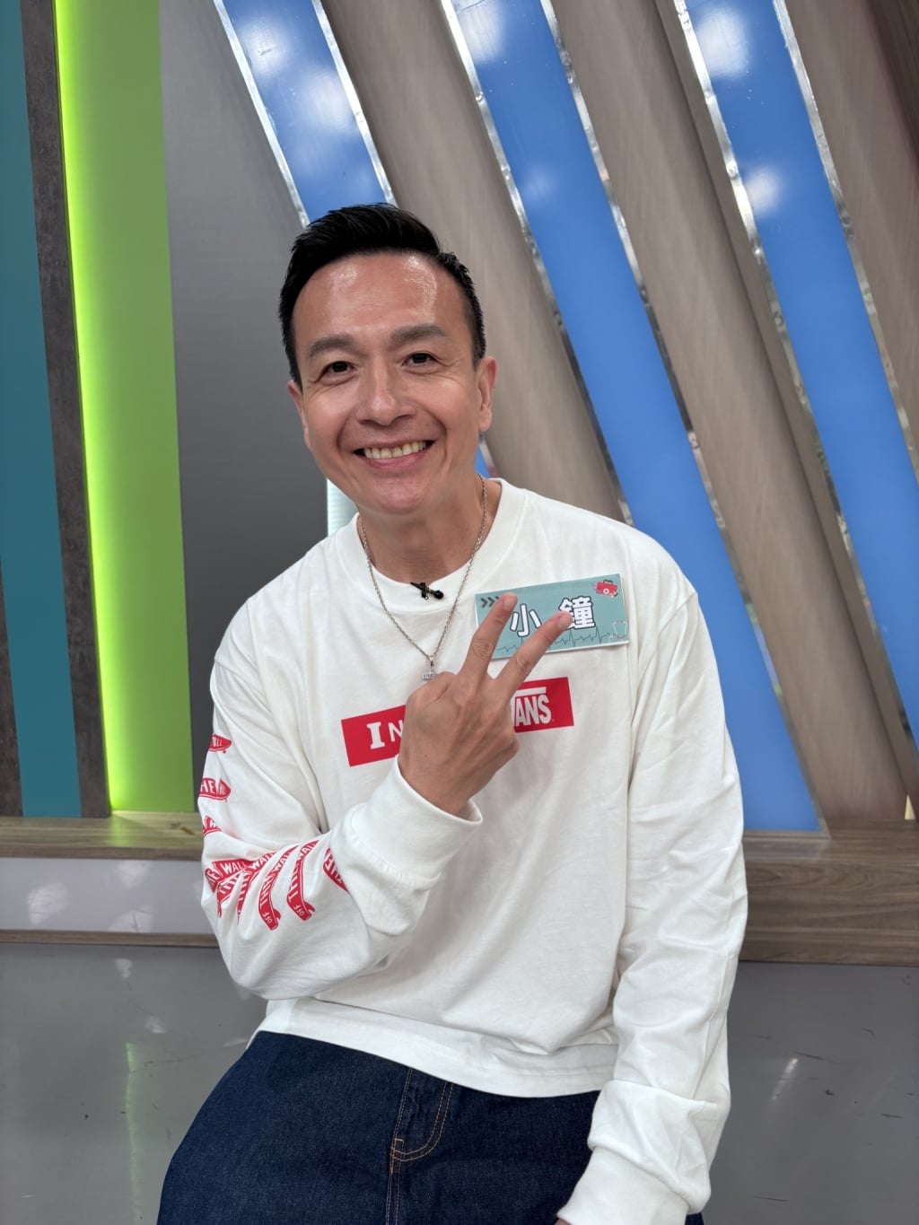 (影)／小鐘玩噴射快艇全身痙攣 差點客死異鄉？