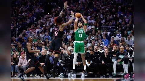 NBA(影) ／24顆三分球轟爆對手！綠衫軍賽爾提克創隊史新高差1勝就晉級