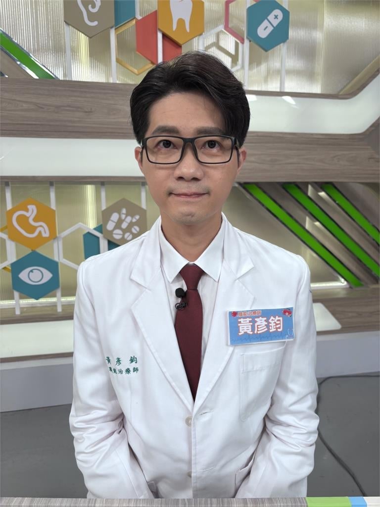 小鐘閃到腰痛到無法下床走！爬去廁所時「來不及了」