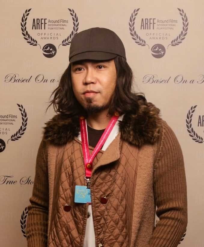 劉彥巡首次以導演身份赴巴黎領取「ARFF國際影展」獎項。（圖／T WHITE- 川彡志作、劉彥巡 Y’eaushi）