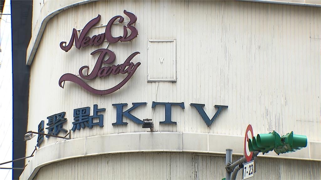 KTV南霸天「享溫馨」掛牌上市　揮軍北上PK錢櫃、好樂迪