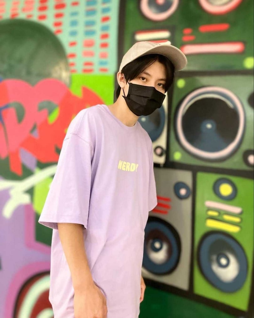 其實朋憲4年前就默默經營TikTok，個人平台擁有20萬粉絲。（圖／翻攝自朋憲IG）