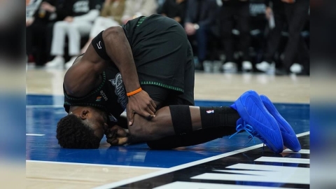 NBA(影)/灰狼一哥愛德華茲左膝受傷! 球團更新最新狀況「這一條件」可回歸
