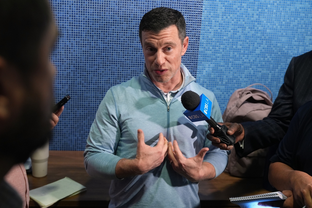 MLB／大谷翔平「二刀流條款」遭質疑掀口水戰！道奇總裁不忍回擊了