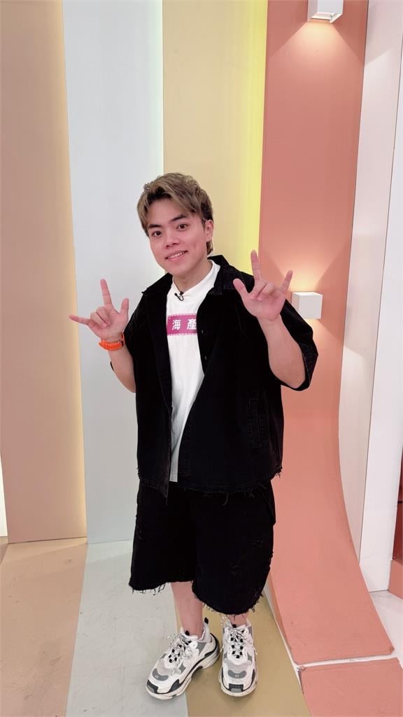 夫妻吵架弄壞鑰匙陳志強要曾智希跟車子道歉！哈孝遠老婆問話習慣「蛤」開啟保護機制