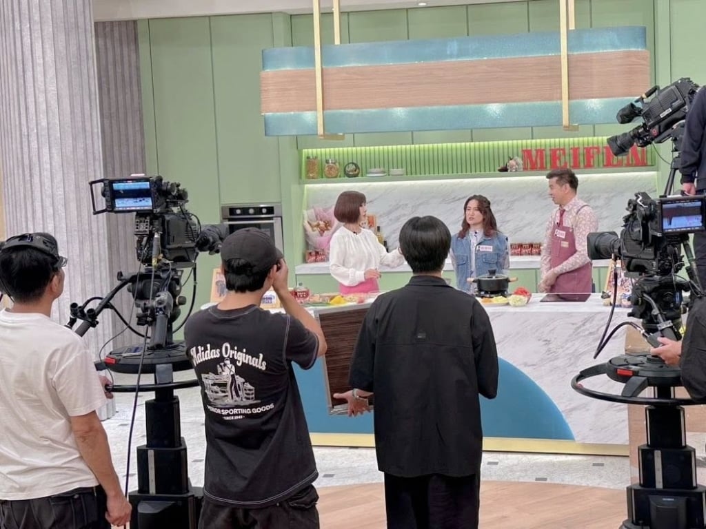 陳美鳳「林口夢幻豪宅」首曝光？王瞳搶第一開箱 網驚呼：這客廳也太美！