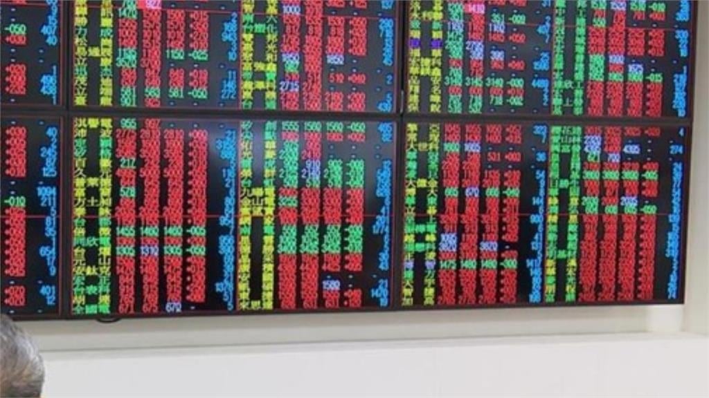 女大生哀號「公式看過就忘」　網曝：「1秘方」數學不好也能投資！