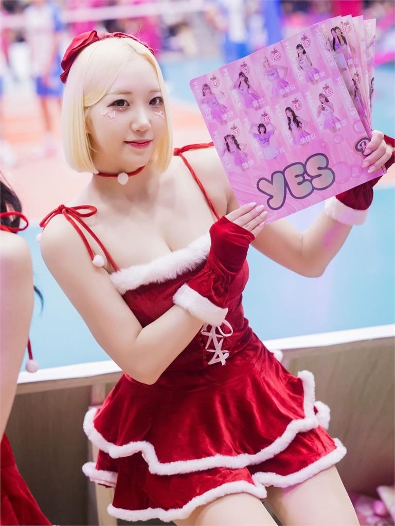 髮香來尬聊(圖影)／桃氣Angels「金星女神」朴星垠降臨！理想型是這實力派演員